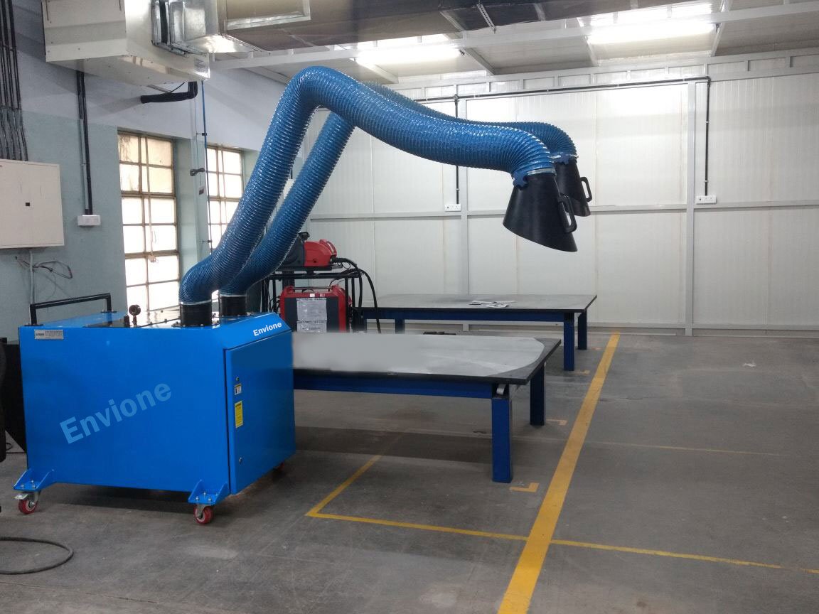 Welding-fume-extractor